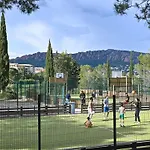 Appartamento Les Bastides - I4143 By Interhome
