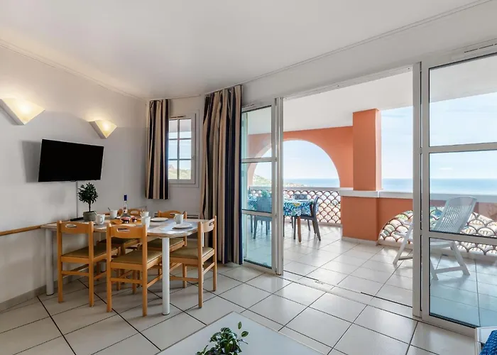 Les Bastides - I4143 By Interhome